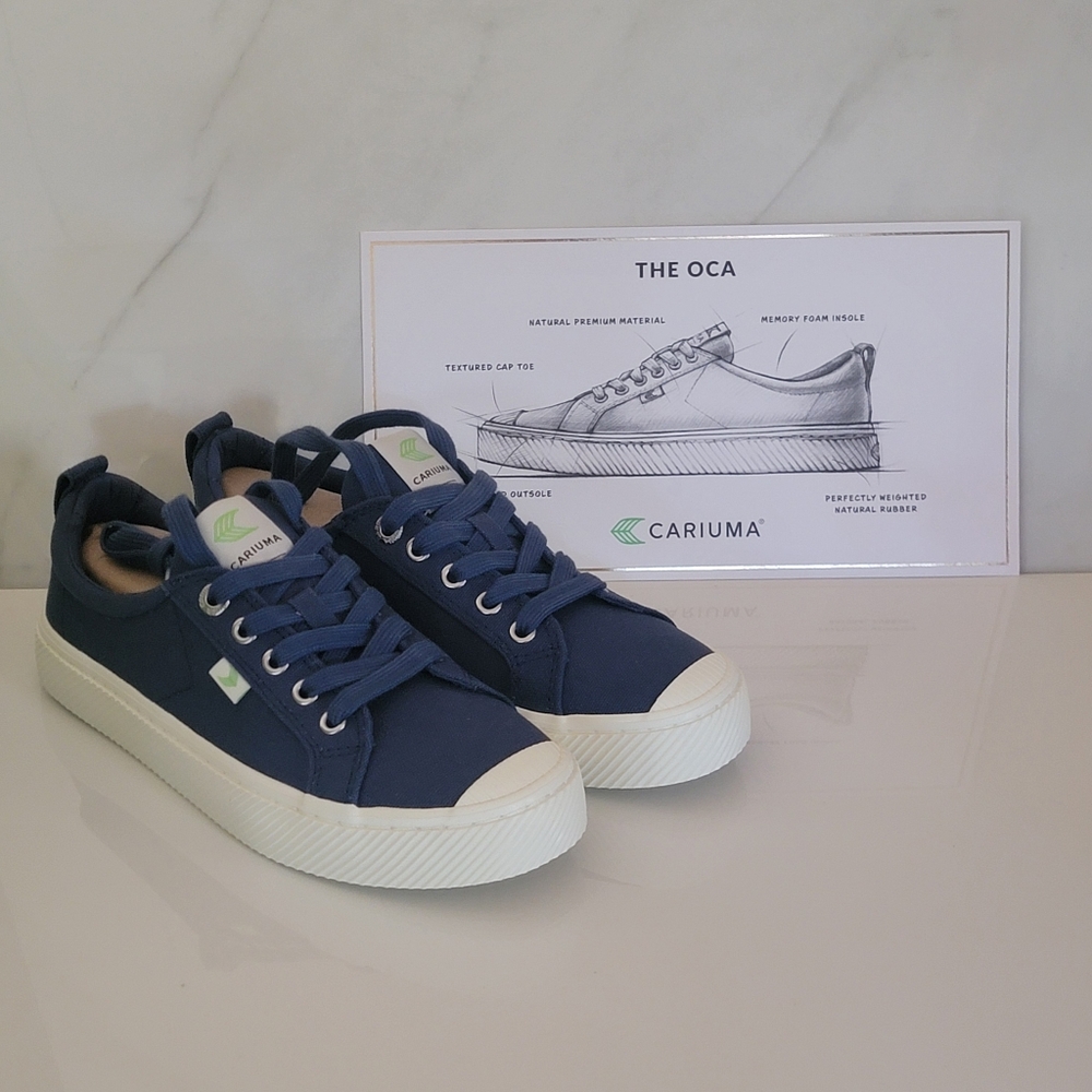 Cariuma oca low shadow blue canvas lace-up sneakers unisex size 10.5 W / 9 M